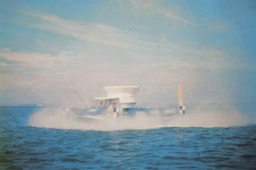 SRN1 hovercraft at sea